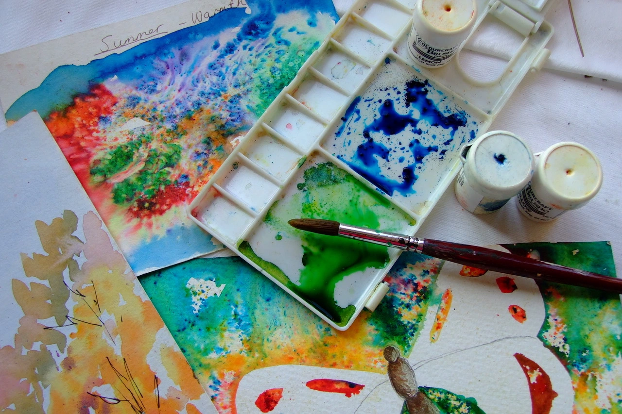 Brusho Painting & Collage